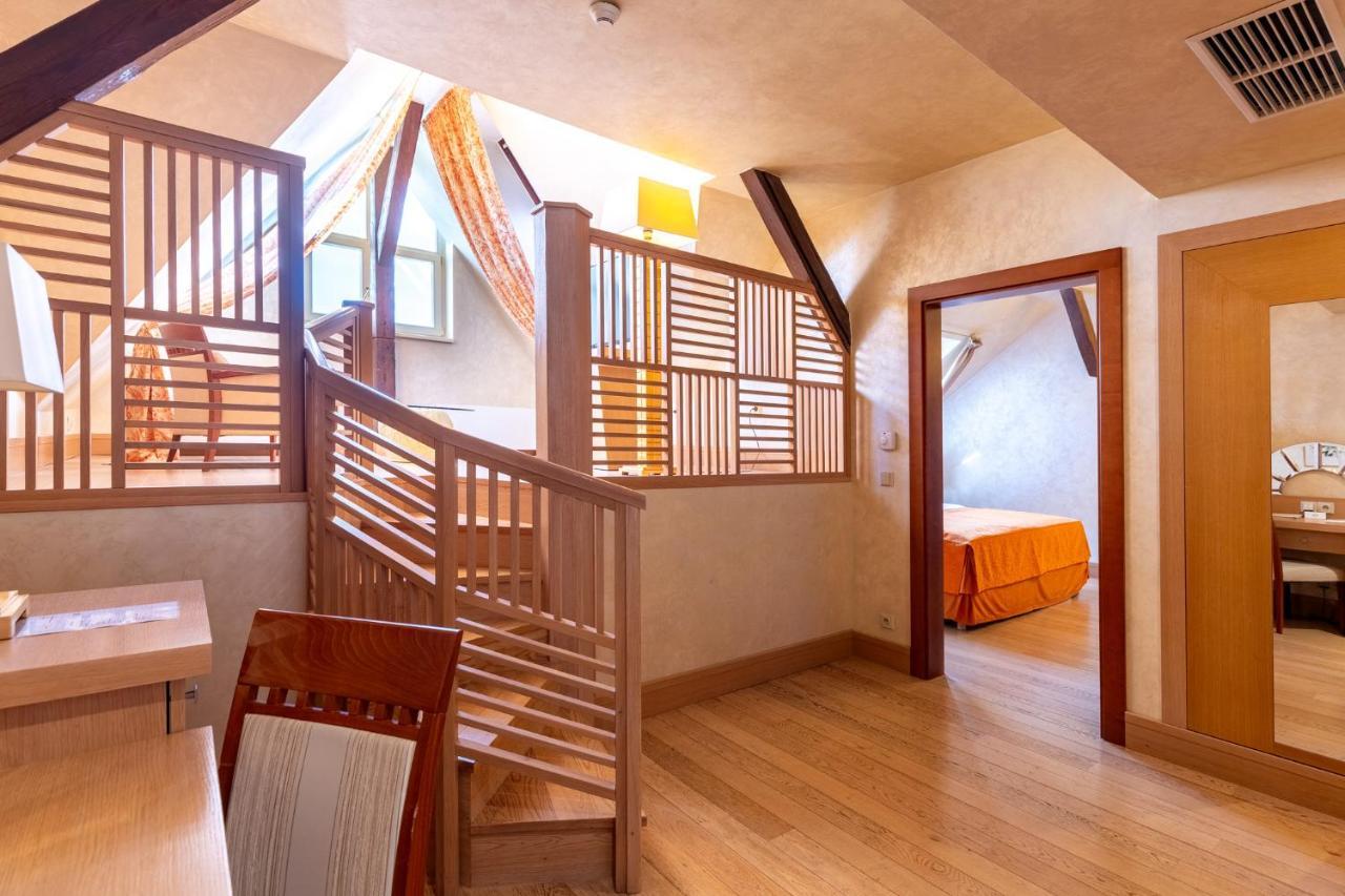 Grandhotel Zvon Ceske Budejovice Ngoại thất bức ảnh