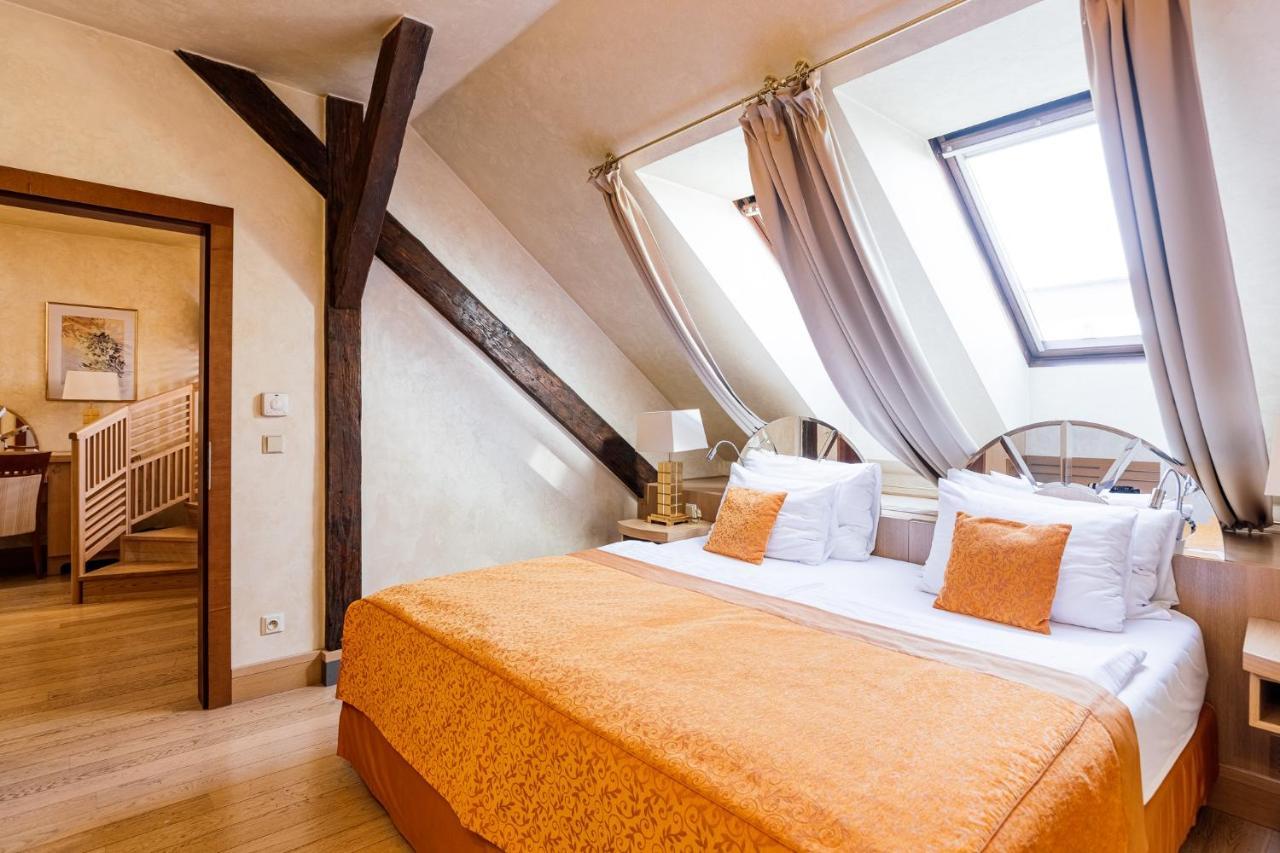 Grandhotel Zvon Ceske Budejovice Ngoại thất bức ảnh