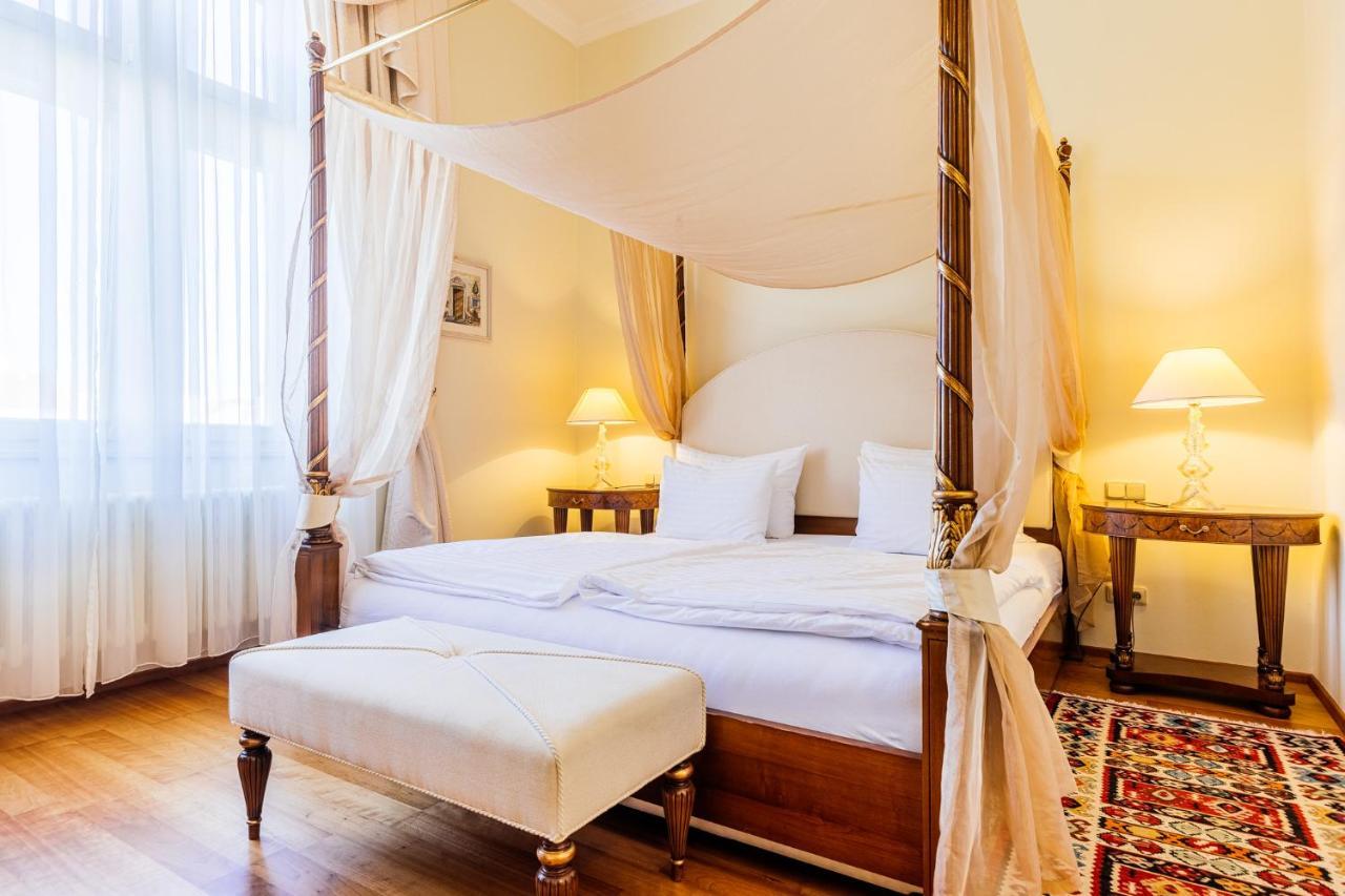 Grandhotel Zvon Ceske Budejovice Ngoại thất bức ảnh