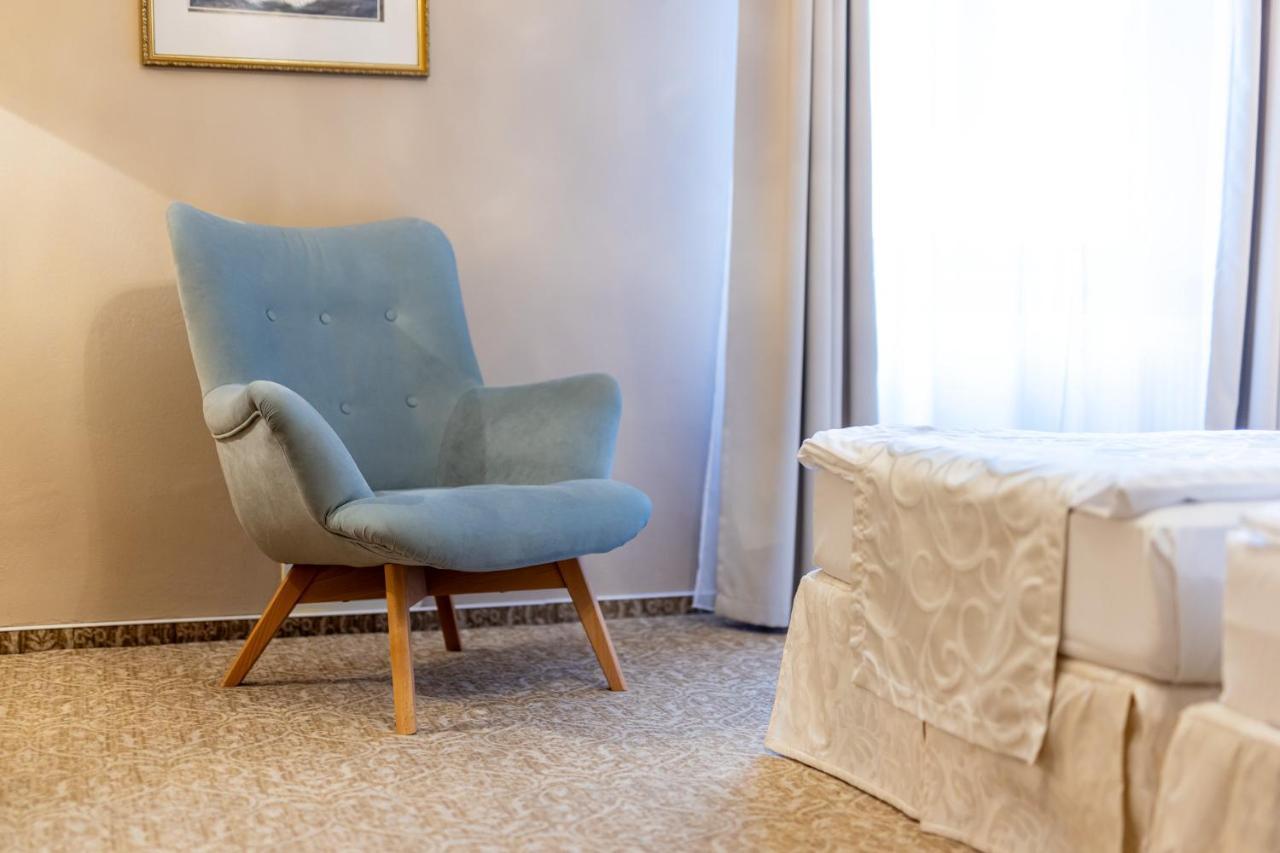 Grandhotel Zvon Ceske Budejovice Ngoại thất bức ảnh