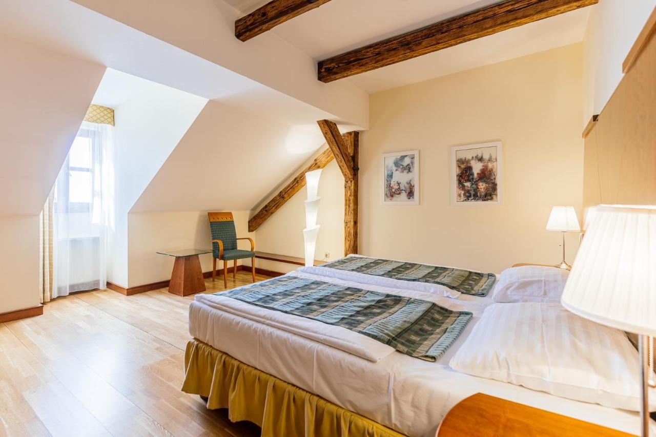 Grandhotel Zvon Ceske Budejovice Ngoại thất bức ảnh